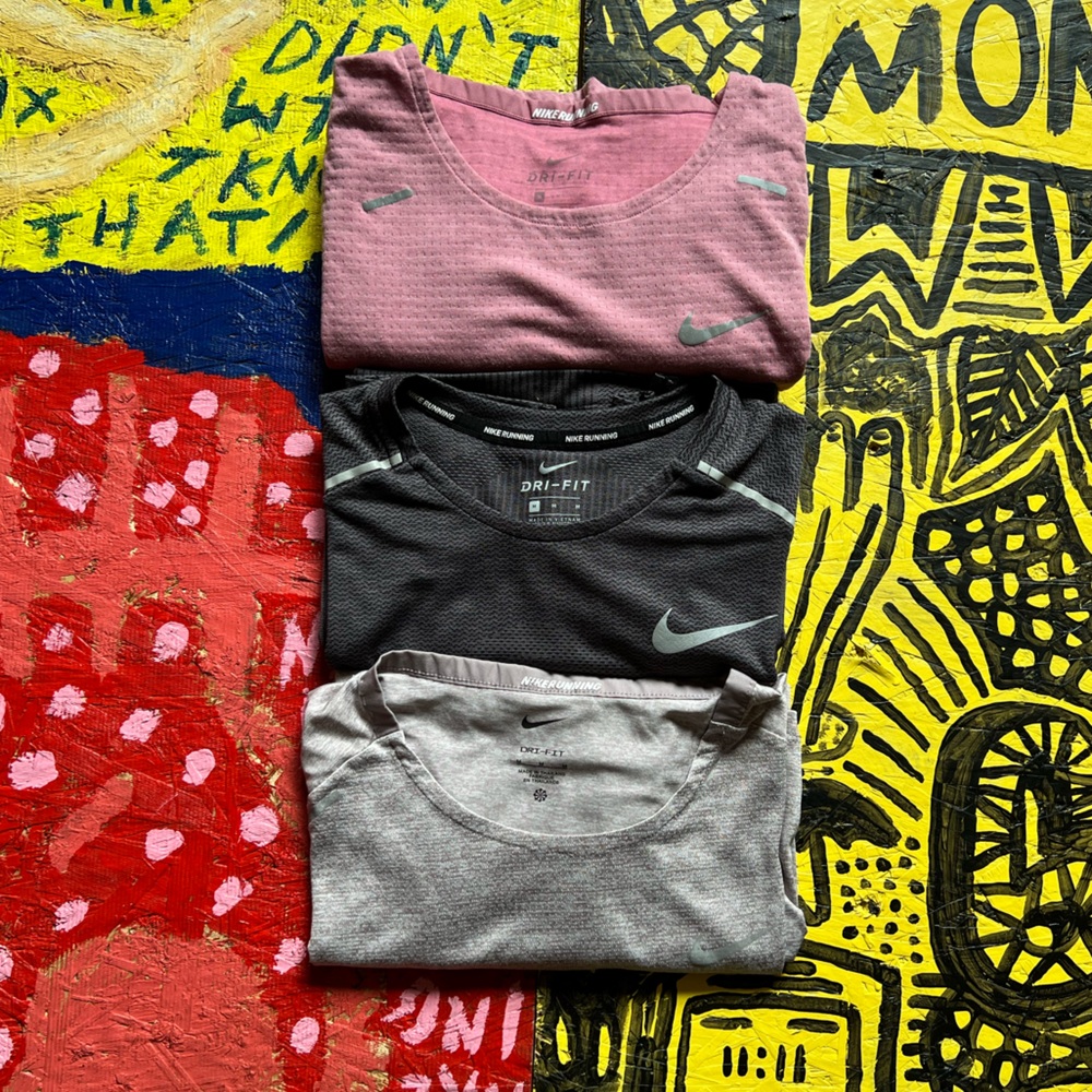 Nike Running Shirt Bundle (3 + 1 FREE) - Men’s Medium Dri Fit Miler 365 Rise